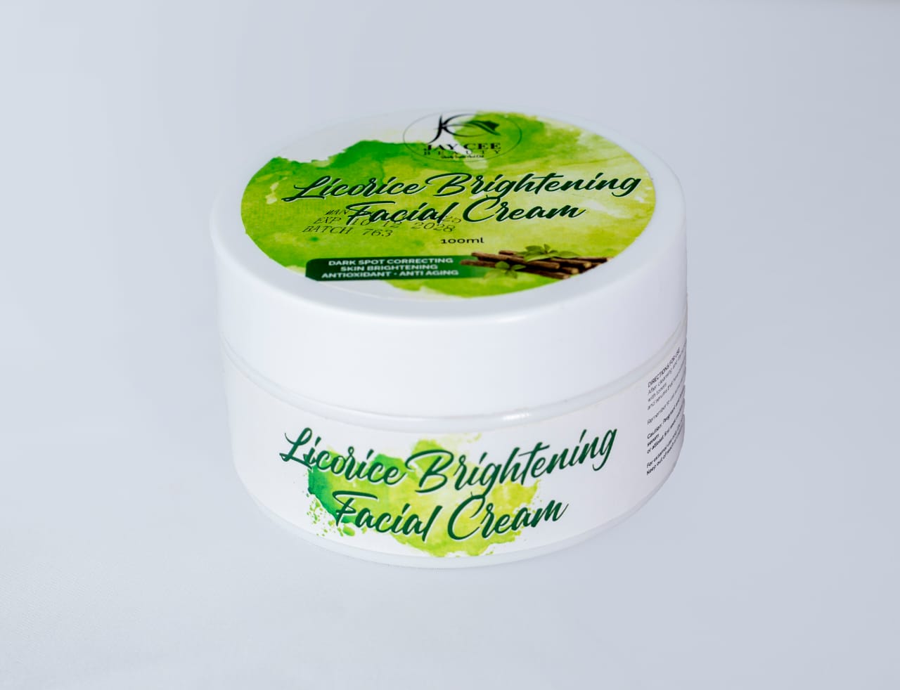 Licorice Brightening Facial Cream